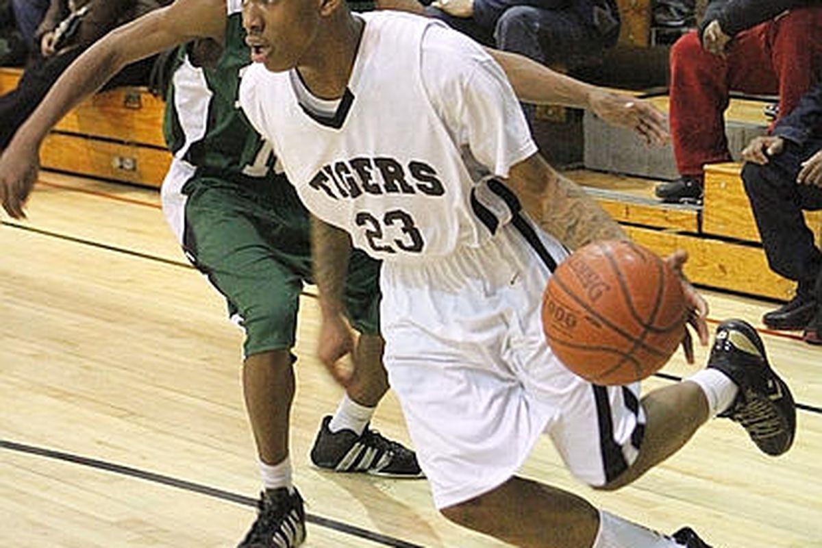 Junior College PG Trivante Bloodman (Olney Central College, IL) is the latest player Seton Hall is targeting to man the point in 2012.  (Photo Credit: NY Post) 
