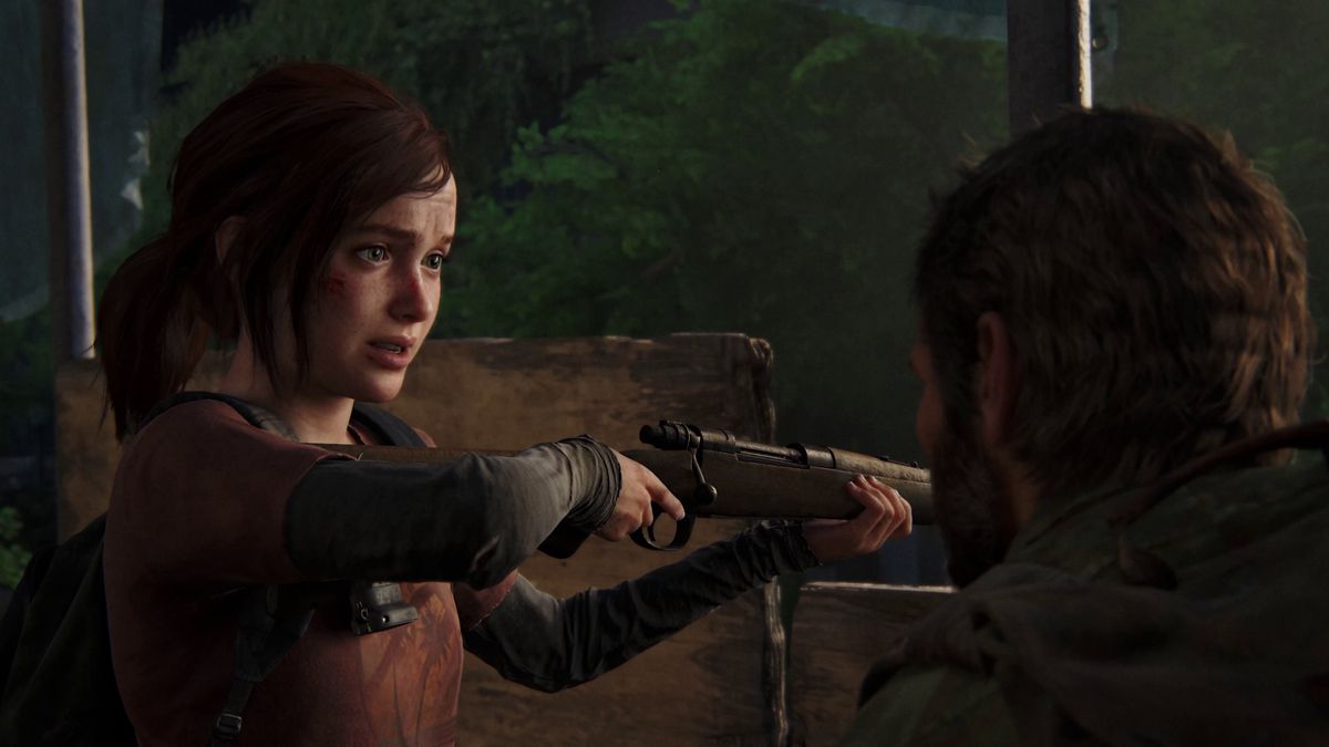 Ellie aiming a rifle as she talks to Joel in The Last of Us Part 1 on PS5