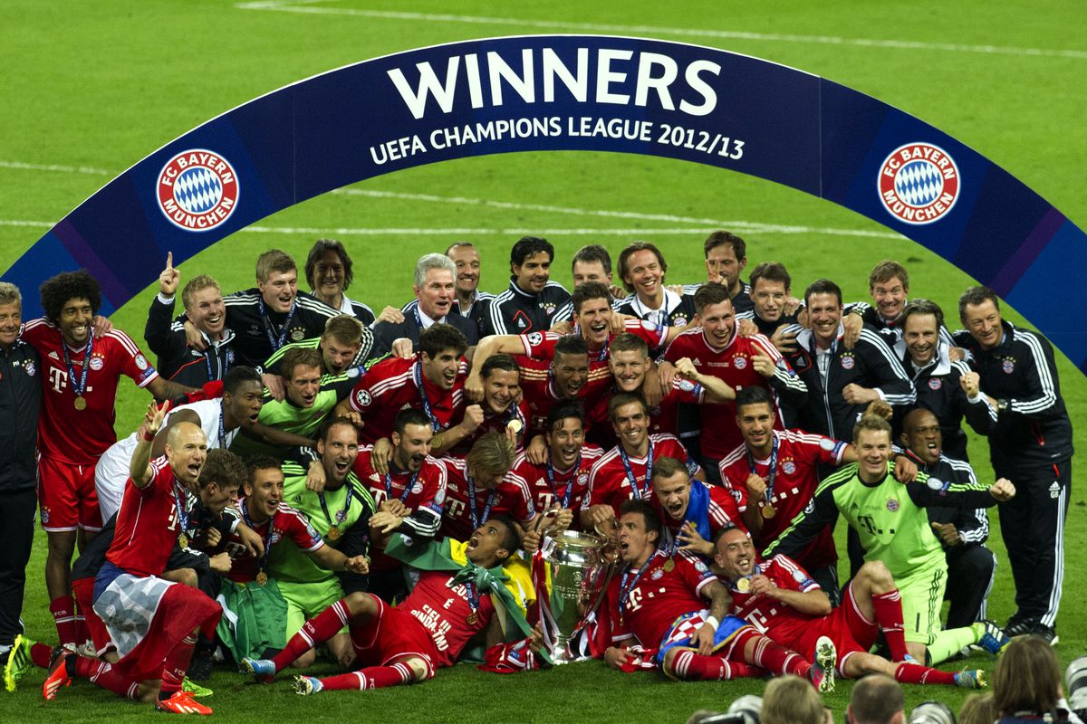 25/05/13 UEFA CHAMPIONS LEAGUE FINAL.BORUSSIA DORTMUND V BAYERN MUNICH (1-2).WEMBLEY - LONDON.Bayern Munich celebrate winning the UEFA Champions League.