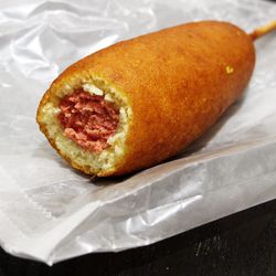 Corn Dog at 88 Bakery & Cafe by <a href="http://www.flickr.com/photos/wwny/11789952916/in/pool-eater/"> wEnDaLicious