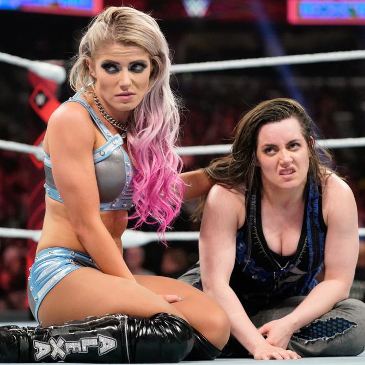 tag solopgang Labe Cageside Community Star Ratings: Bayley vs. Alexa Bliss & Nikki Cross -  Cageside Seats
