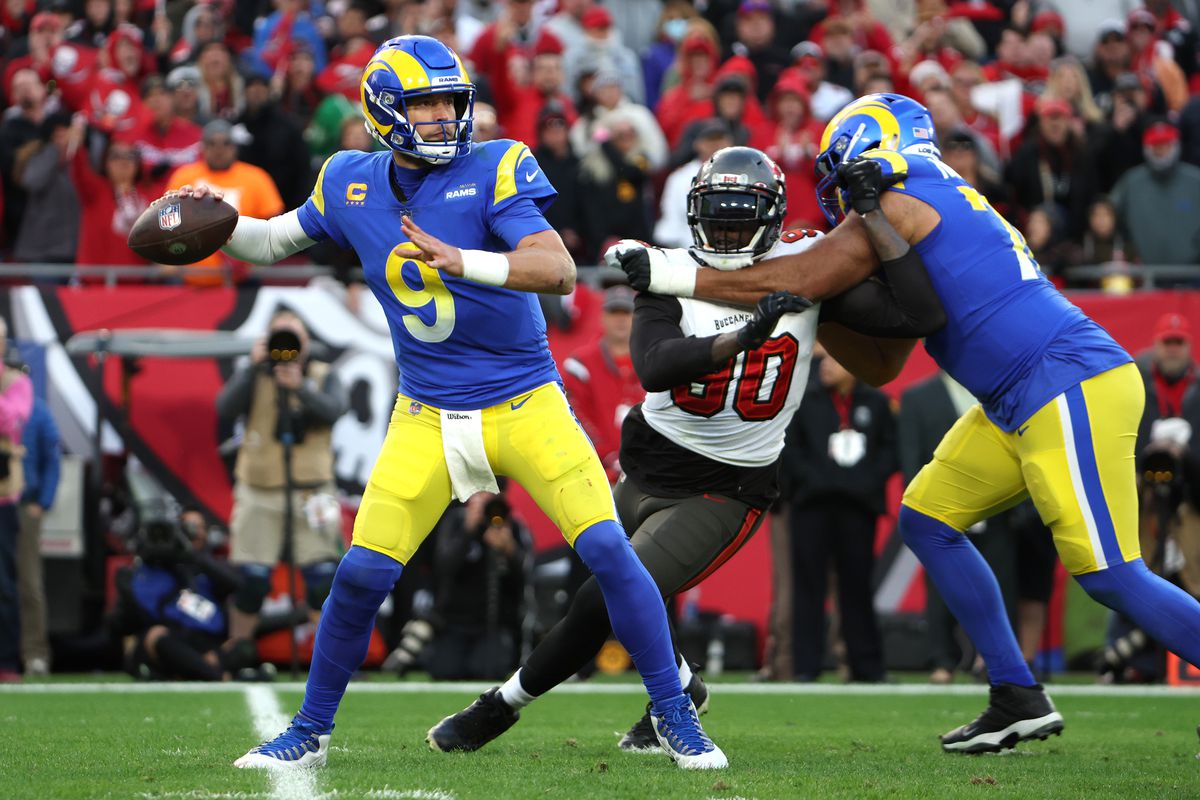 Rams Bucs in NFL Playoff
