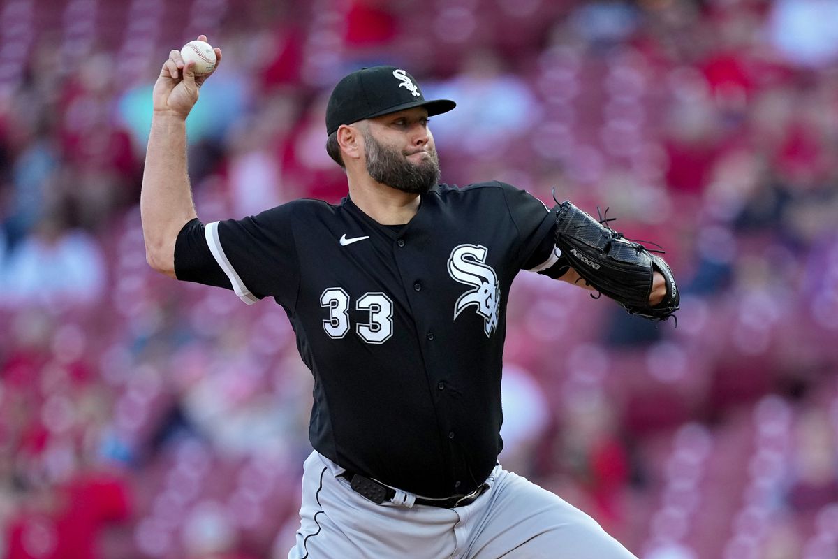 Lance Lynn #33 of the Chicago White Sox pitches in the first inning against the Cincinnati Reds at Great American Ball Park on May 05, 2023 in Cincinnati, Ohio.