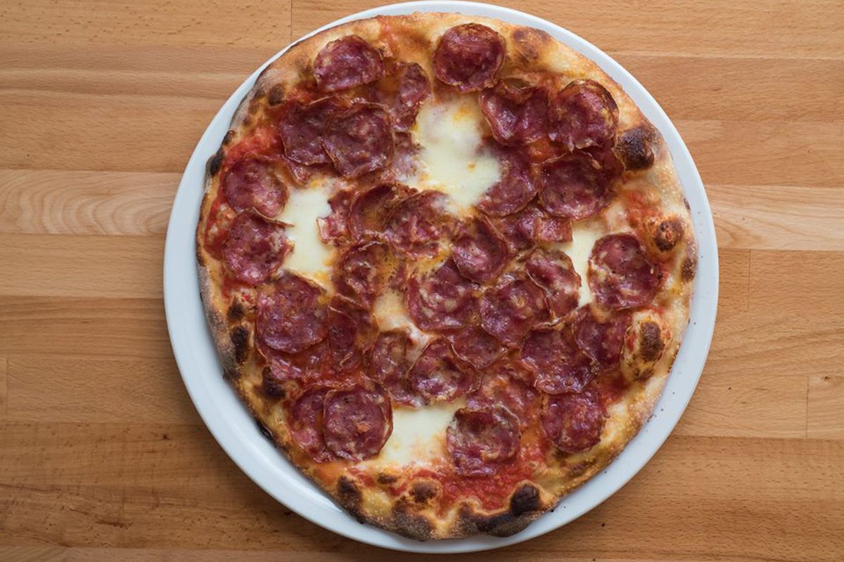 A mozzarella and saucisson pizza from Melrose