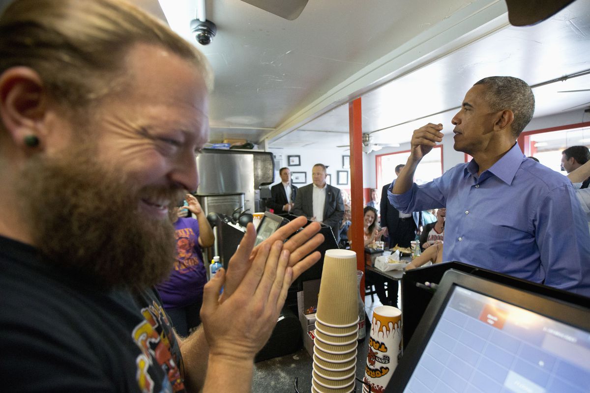 Obama placing his Torchy's order