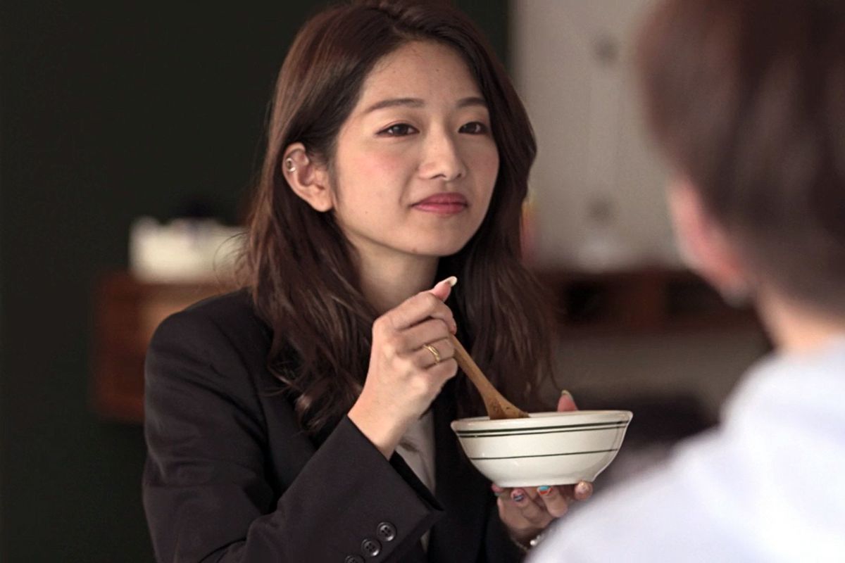 Ami eats a bowl of soup in Terrace House: Opening New Doors