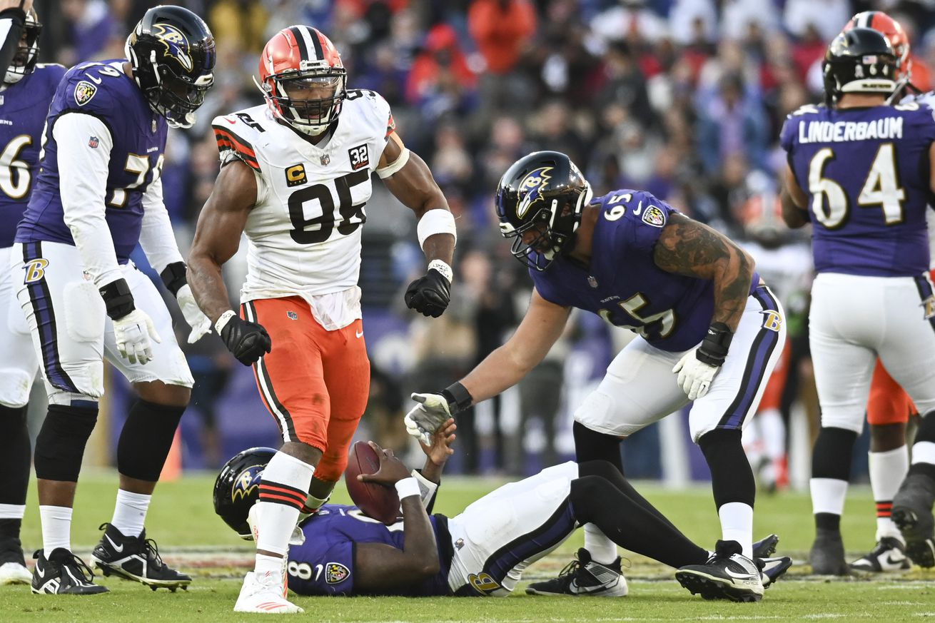 Daily Dawg Chow 11/14: Breaking down how the Browns beat the Ravens
