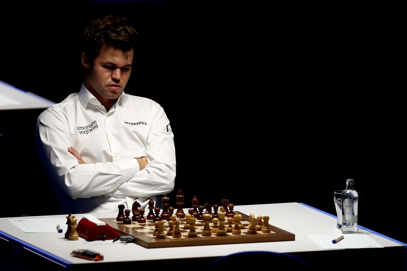 The Magnus Carlsen vs Hans Niemann 'Cheating' Saga: How Cheating Works in  Chess