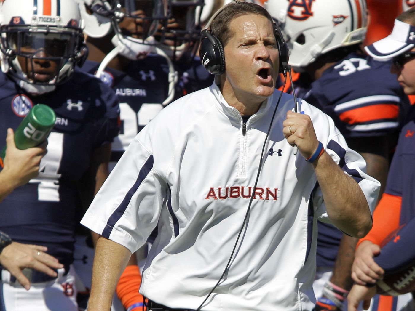 Gene Chizik reacts to his firing as Auburn head coach - College and Magnolia