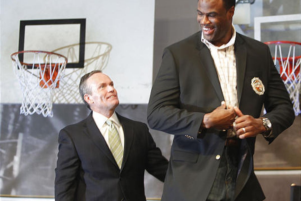 Former San Antonio Spurs center David Robinson dons his Basketball Hall of Fame jacket during a media availability before his enshrinement in the Naismith Basketball Hall of Fame in Springfield, Mass., Friday morning.