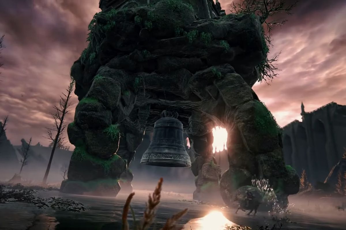 A giant tower with four legs and a bell on its underbelly walks by a player riding Torrent. The sun glows from behind, backlighting the tableau.