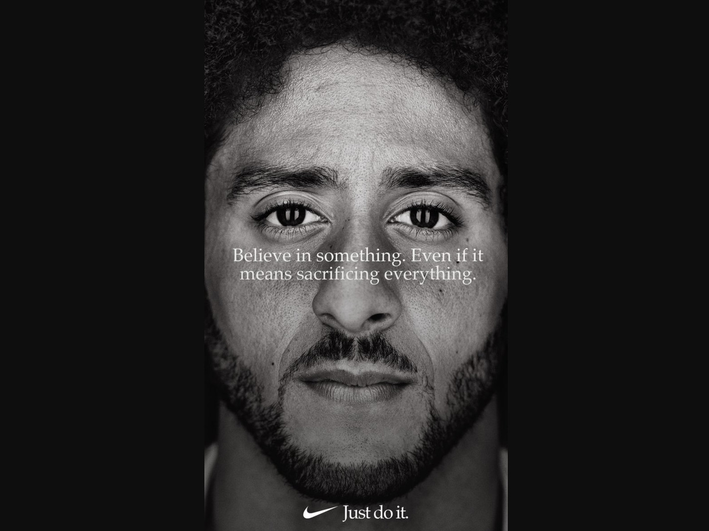 Teoría de la relatividad Barrio bajo Escabullirse Colin Kaepernick is the face of Nike's “Just Do It” campaign - Vox