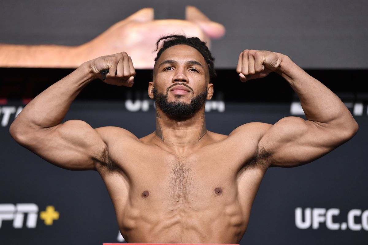 Kevin Lee at weigh-ins for UFC Vegas 35 in August 2021.