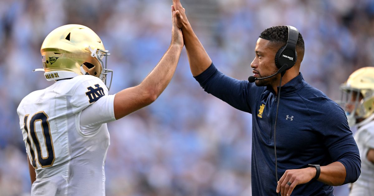 Another Unpredictable Notre Dame Showing is a Reminder Why College Football Rocks