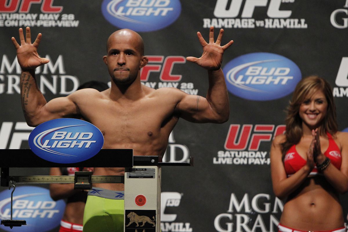 Demetrious Johnson will attempt to make the 125-pound weight limit for flyweights at the UFC on FX 3 weigh-ins (Esther Lin, MMA Fighting).