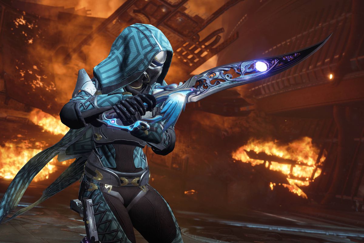a Hunter holding a sword called Black Talon in Destiny 2: Forsaken