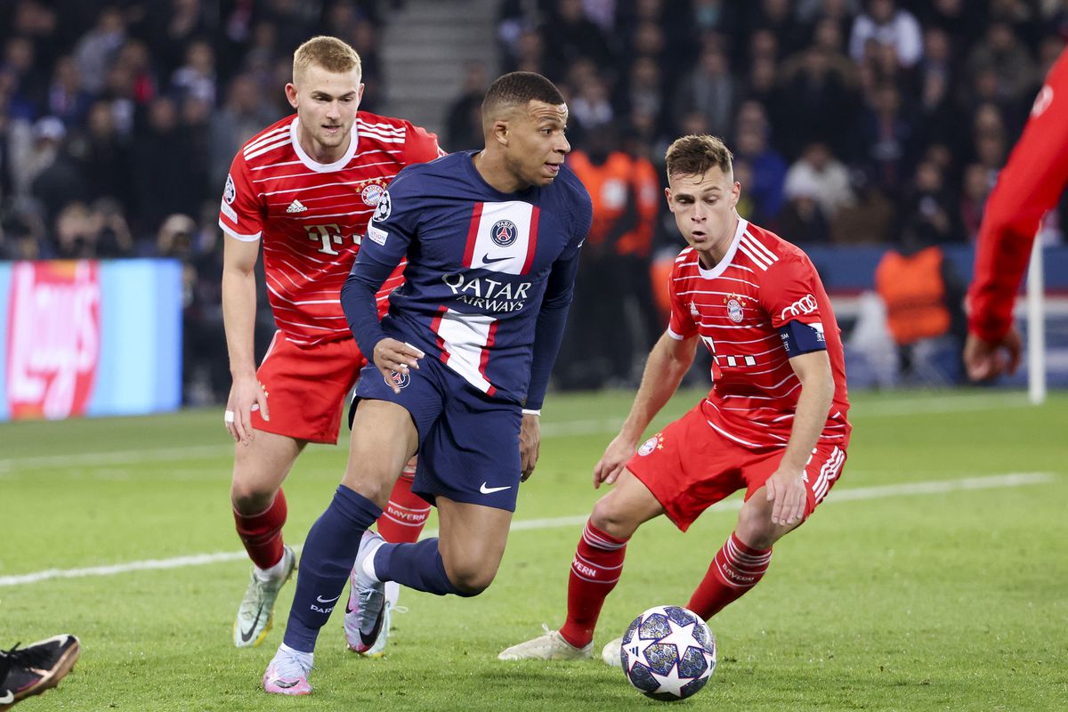 Paris Saint-Germain v FC Bayern Munchen: Round of 16 Leg One - UEFA Champions League