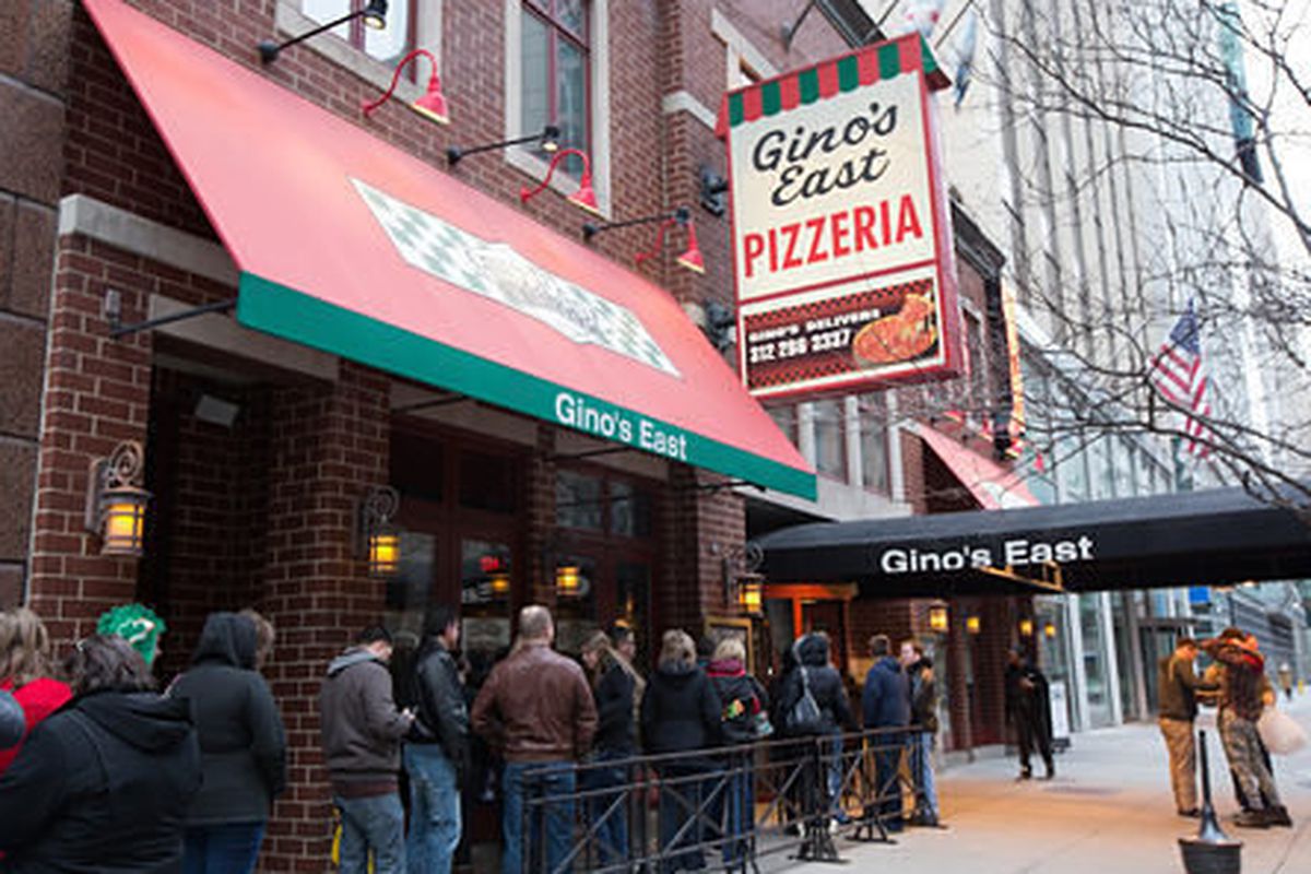 Iconic Chicago Pizzeria Gino's East Expands to Texas - Eater Austin