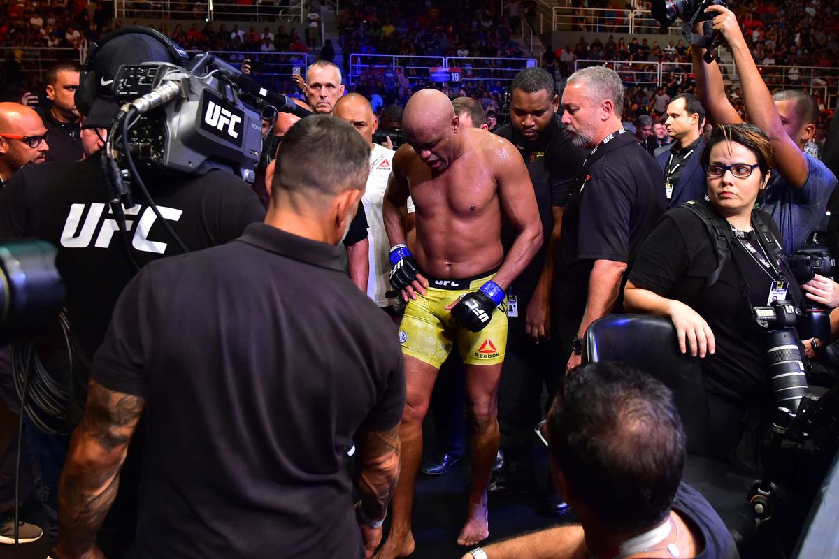 MMA: UFC 237- Cannonier vs Silva