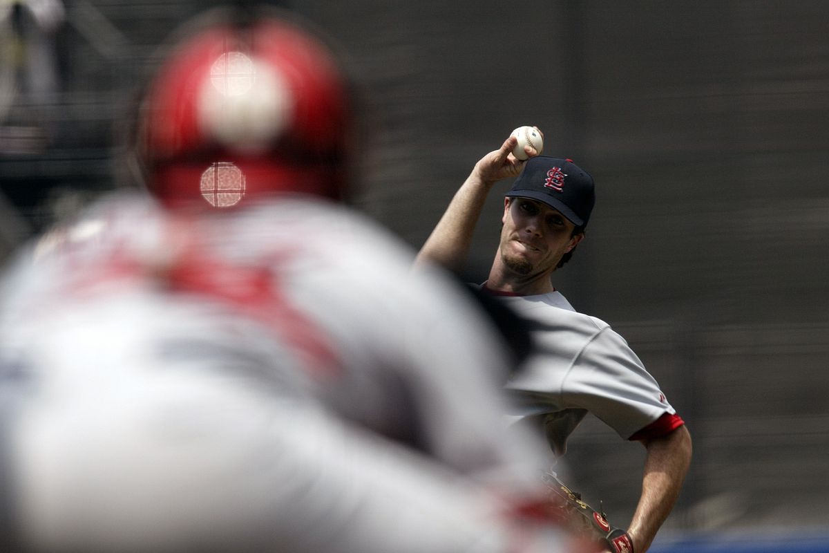 Danny Haren throws a pitch