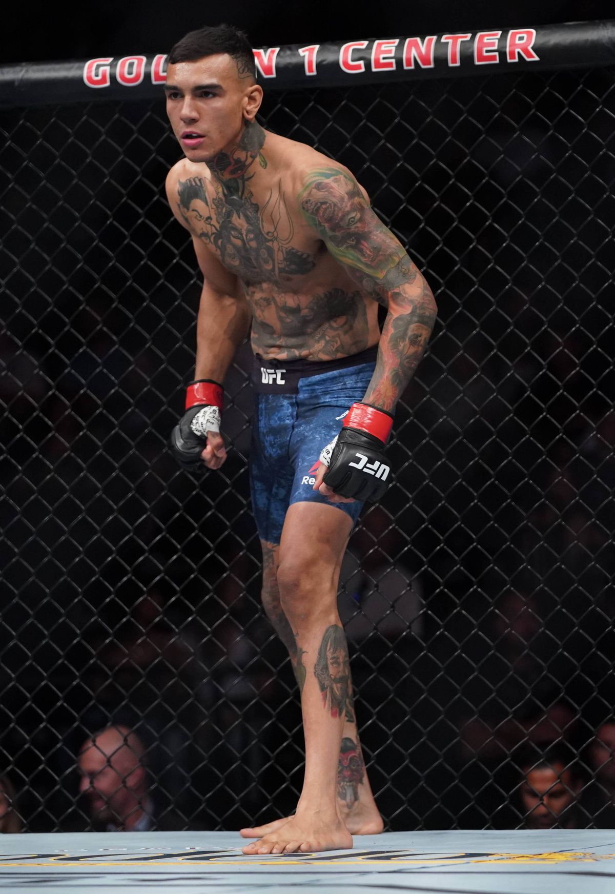 UFC featherweight Andre Fili's got himself a new tattoo. 