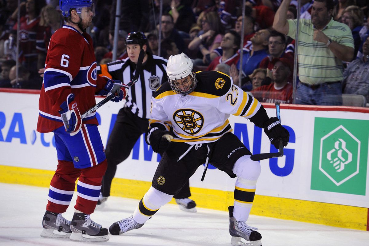 Chris Kelly took the Boston Bruins on his shoulders and carried them to victory last night over the Montreal Canadiens. (Okay, not quite, but he was instrumental in the win.)