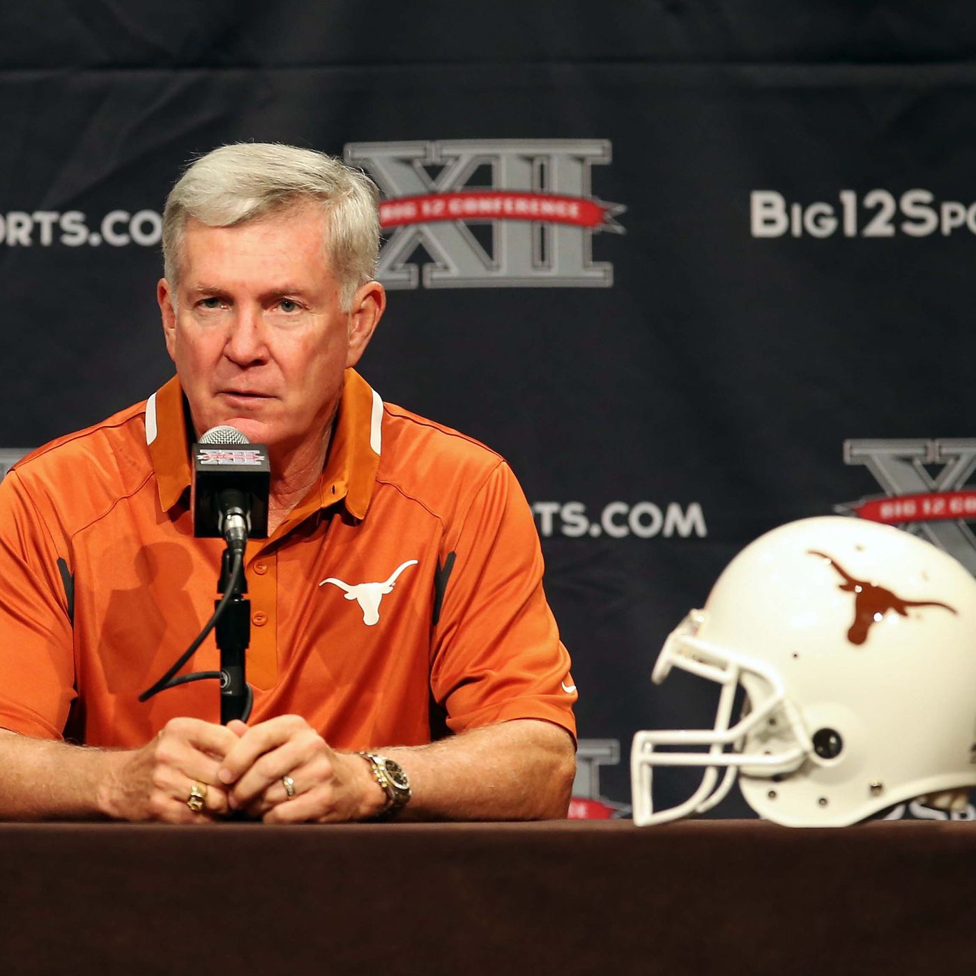 Texas coach Mack Brown wants college football players to be paid -  