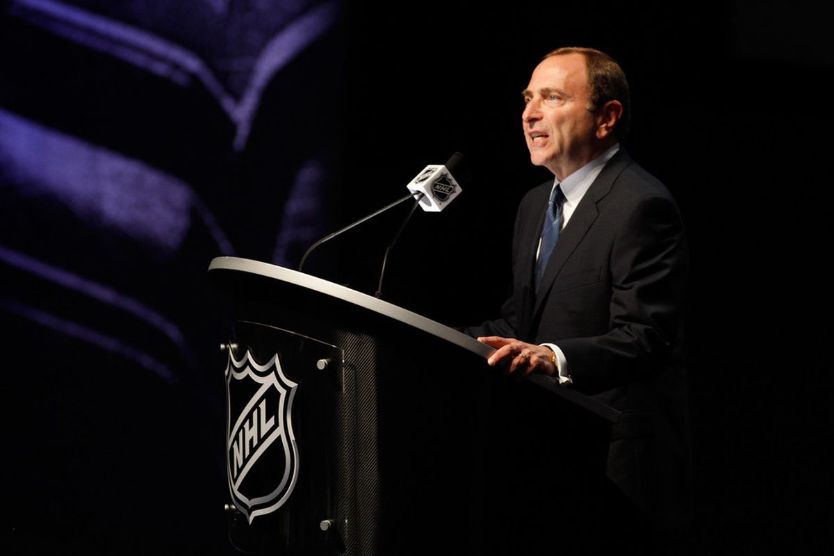 PITTSBURGH, PA - JUNE 22:  NHL Commissioner Gary Bettman speaks during Round One of the 2012 NHL Entry Draft at Consol Energy Center on June 22, 2012 in Pittsburgh, Pennsylvania.  (Photo by Justin K. Aller/Getty Images)