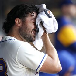 Robbie Ray #38 of the Seattle Mariners reacts during the sixth inning against the Oakland Athletics