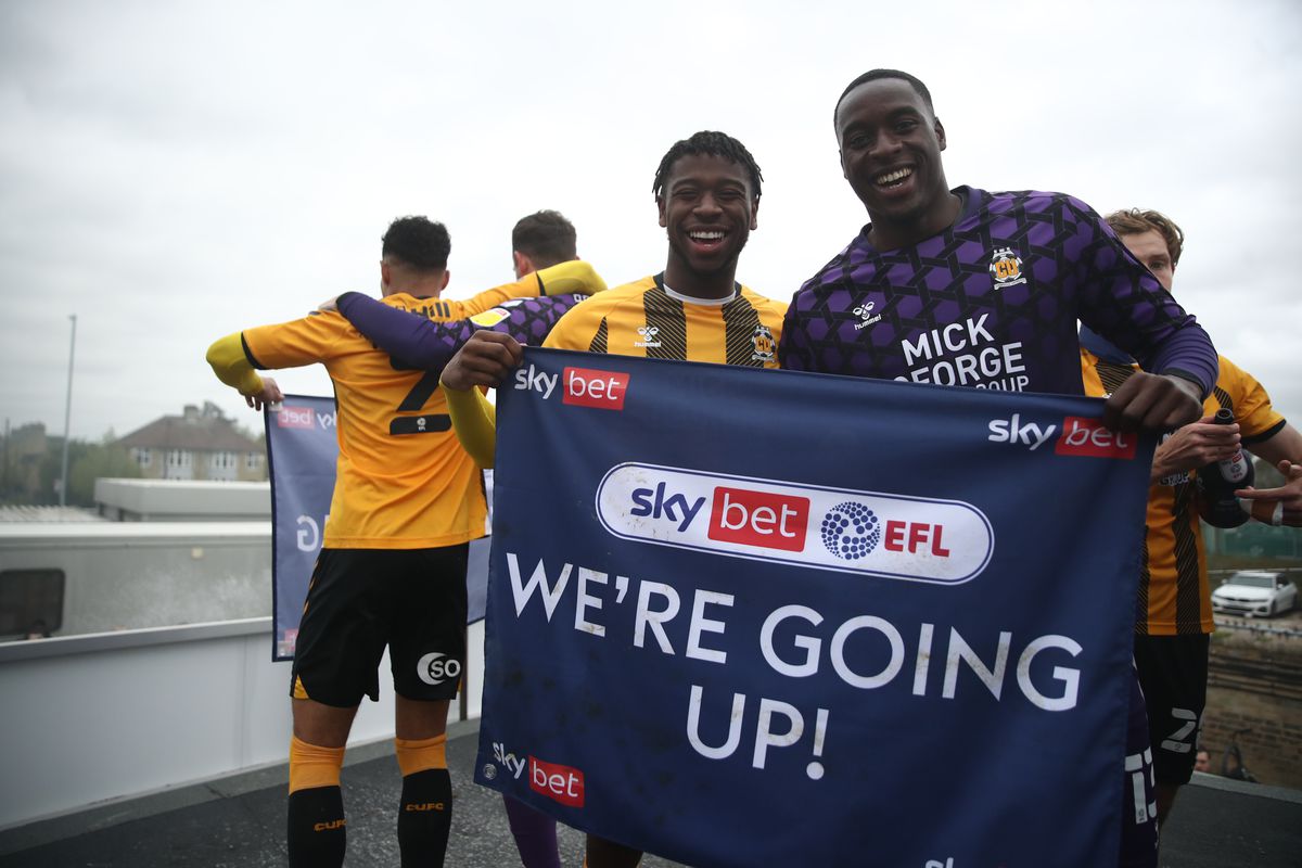 Cambridge United v Grimsby Town - Sky Bet League Two - Abbey Stadium