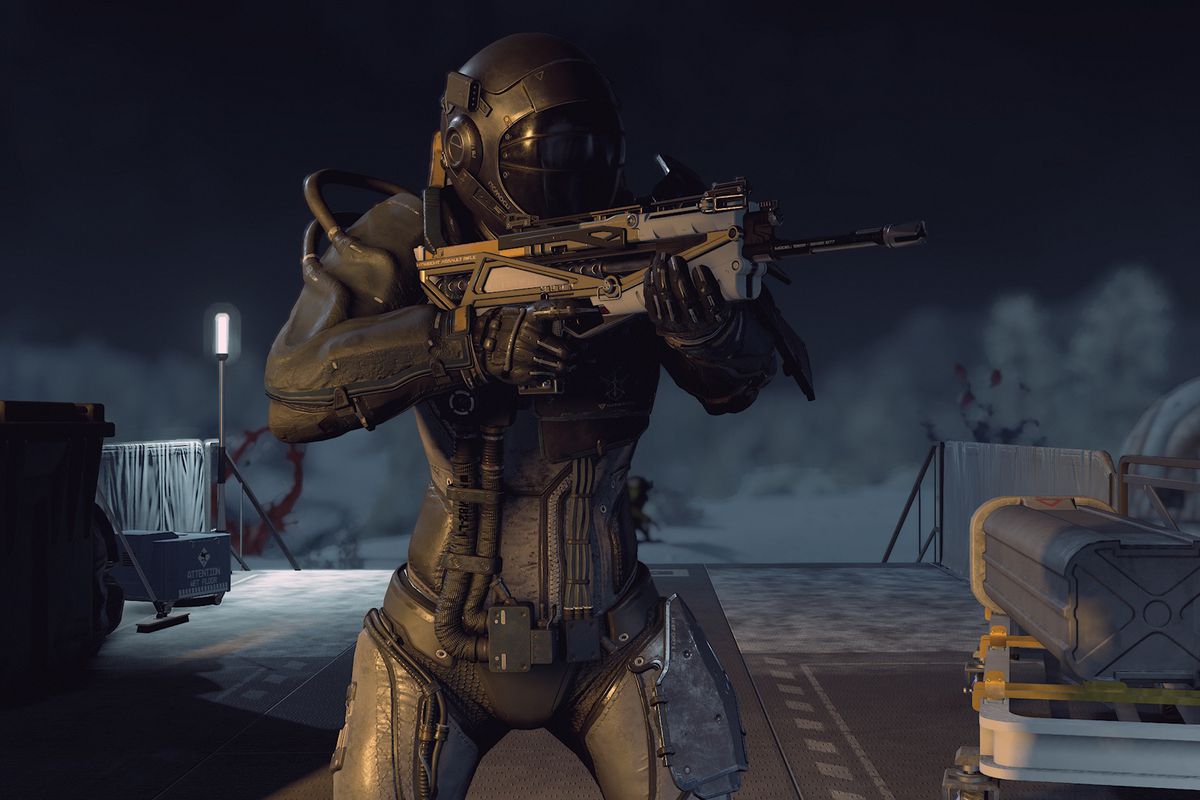 An interstellar traveler holds a gun in Starfield.