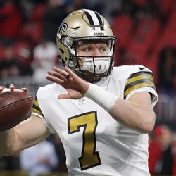 New Orleans Saints quarterback Taysom Hill (7) warms up before the first half of an NFL football game between the Atlanta Falcons and the New Orleans Saints, Thursday, Dec. 7, 2017, in Atlanta. (AP Photo/David Goldman)