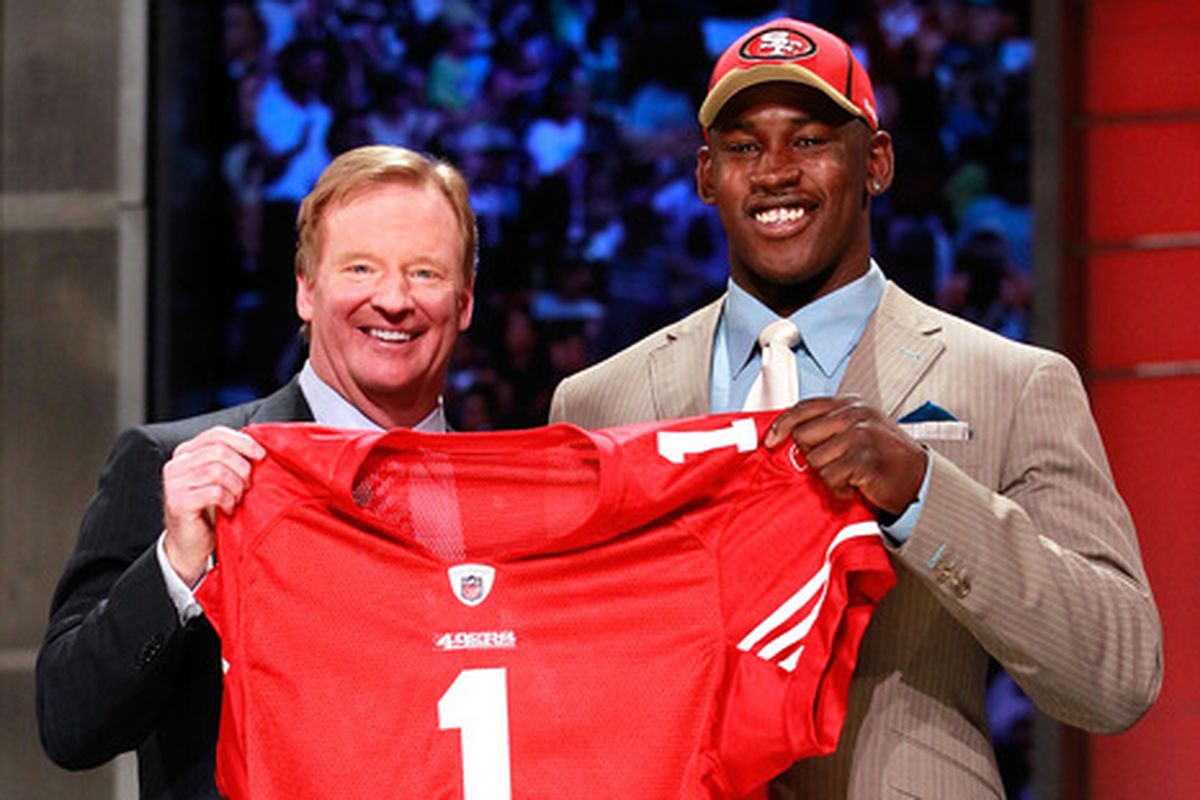 The 49ers selected LB Aldon Smith with the seventh overall pick in 2011.