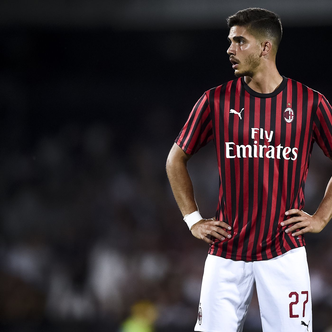 Ridiculous U.S. dollar helper Comparing The Stats Of AC Milan's Andre Silva and Eintracht Frankfurt's  Ante Rebic Loan Spells - The AC Milan Offside