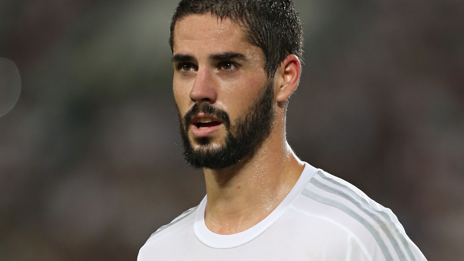 Rumour Mongering: Reds in Isco Chase.