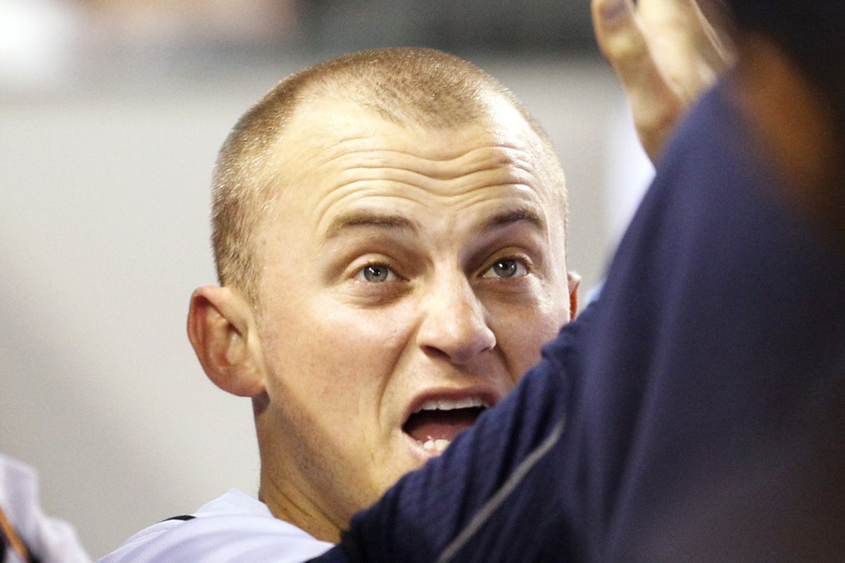 Kyle Seager eats mayo out of the jar with a spoon