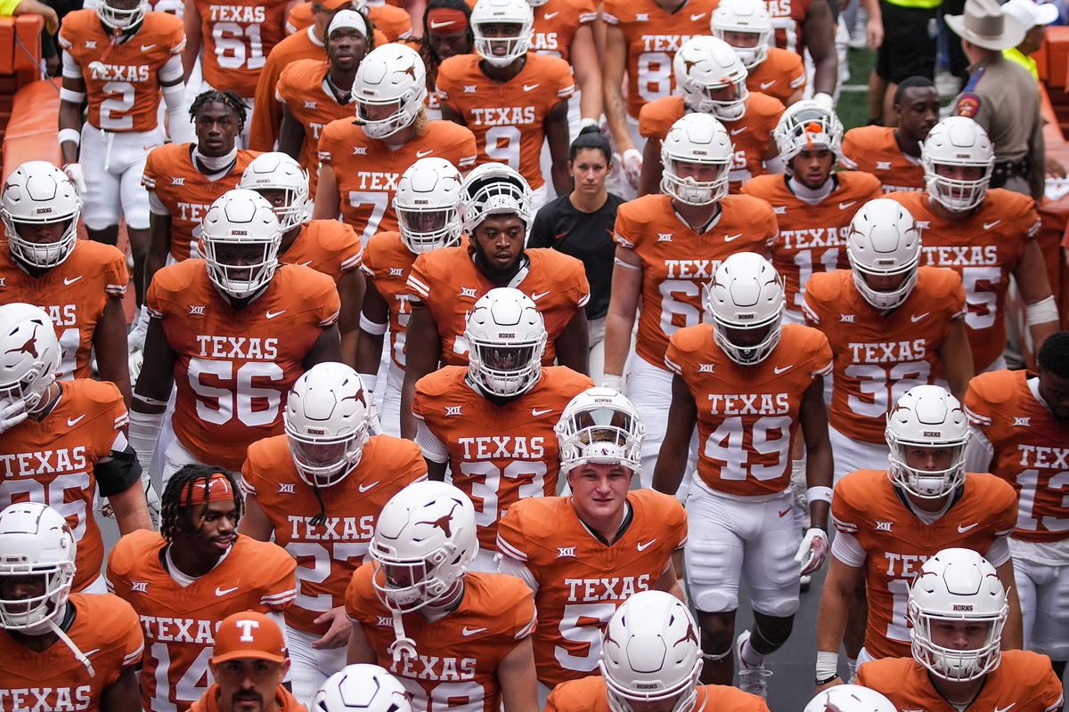 Texas remains at No. 7 in the College Football Playoff rankings
