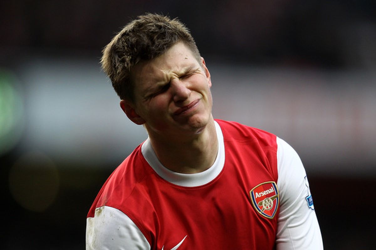 LONDON, ENGLAND - MARCH 05:  Andrey Arshavin of Arsenal reacta during the Barclays Premier League match between Arsenal and Sunderland at Emirates Stadium on March 5, 2011 in London, England.  (Photo by Paul Gilham/Getty Images)