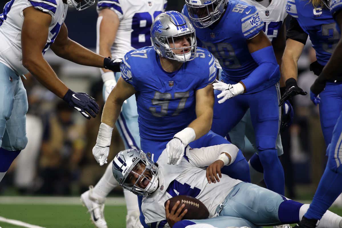 NFL: Detroit Lions at Dallas Cowboys