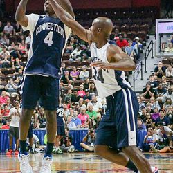 Sterling Gibbs puts up a shot in front of Ray Allen.