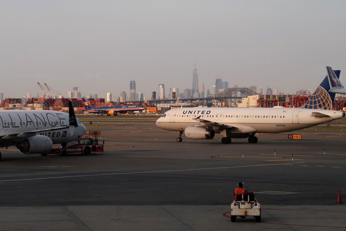 United Airlines Airplanes at Newark Liberty Airport