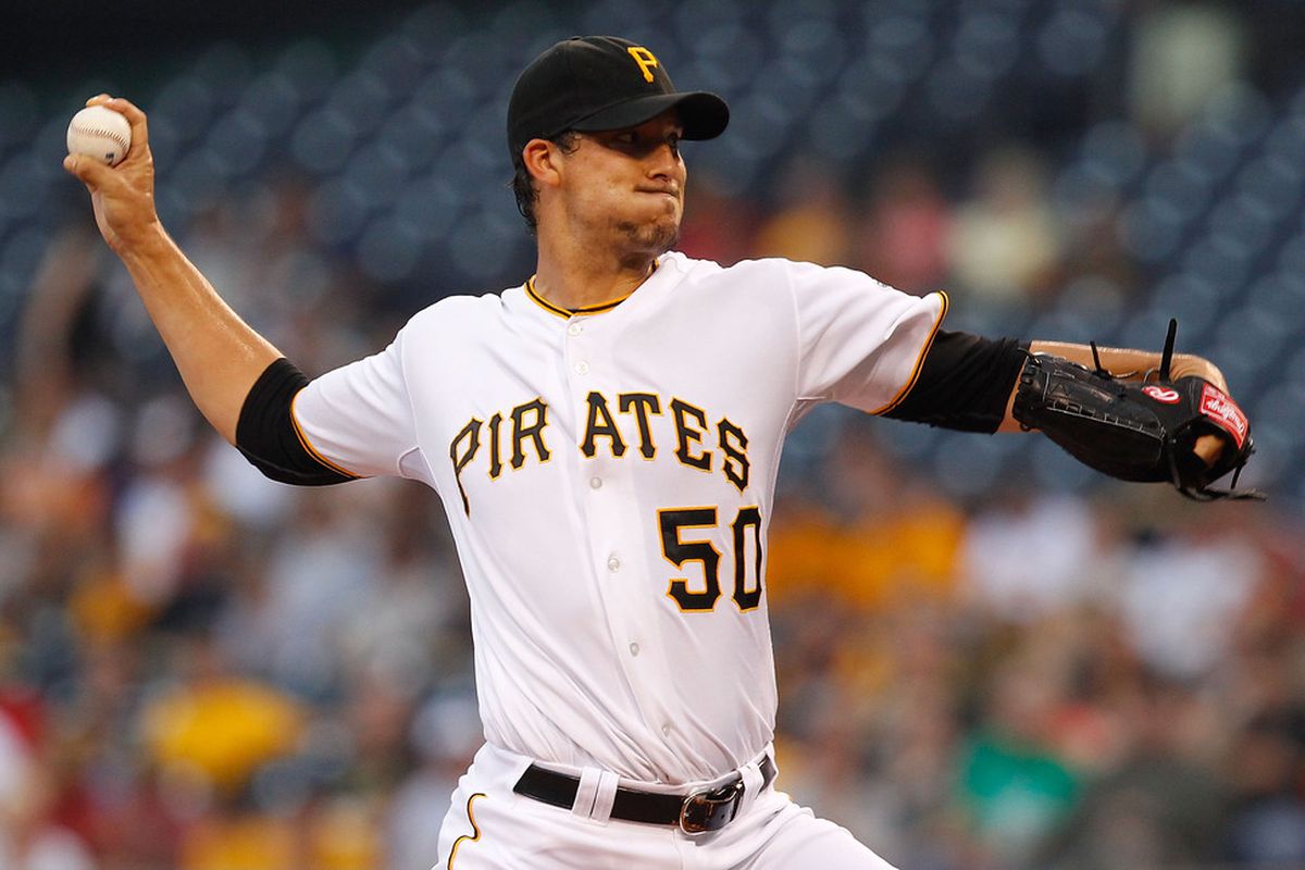 PITTSBURGH - AUGUST 03:  Charlie Morton #50 of the Pittsburgh Pirates pitches against the Chicago Cubs during the game on August 3, 2011 at PNC Park in Pittsburgh, Pennsylvania.  (Photo by Jared Wickerham/Getty Images)