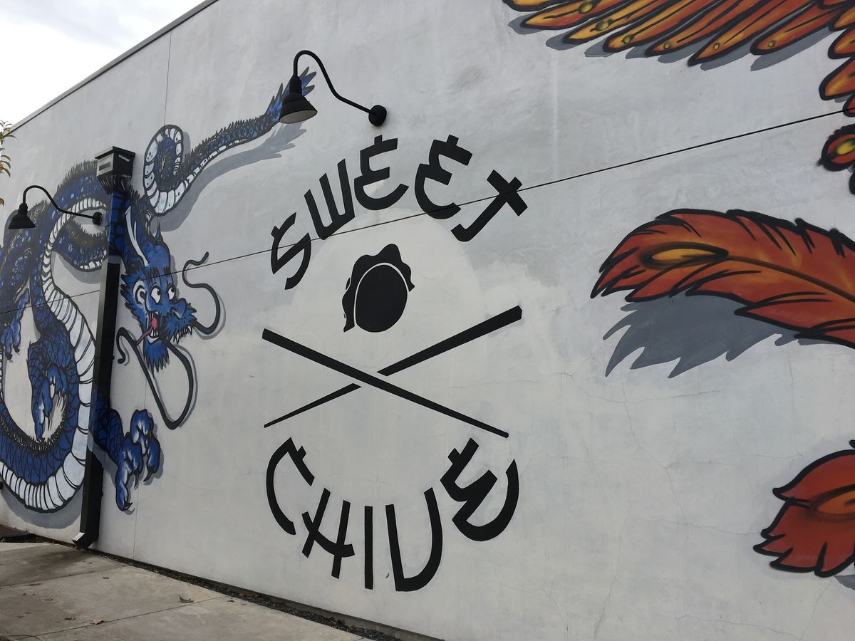 Sweet Chive’s exterior mural