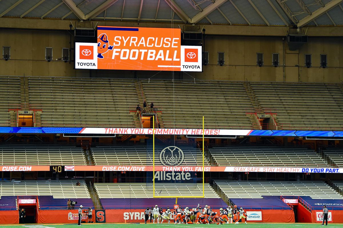 NCAA Football: Georgia Tech at Syracuse