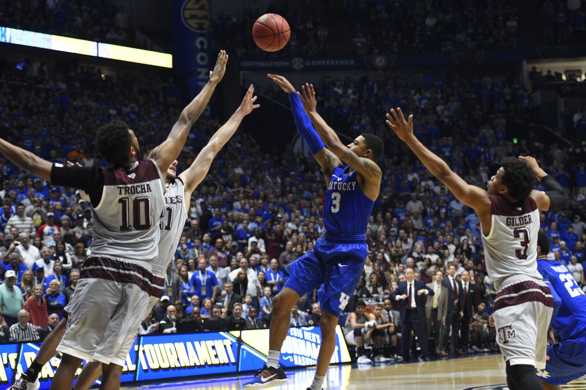 This was the final shot of regulation. Tyler Ulis missed, but if not for him the Wildcats would have been buried already.