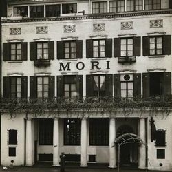 Mori, 144 Bleecker Street, Berenice Abbott, 1935, From the collections of the Museum of the City of New York [<a href="http://collections.mcny.org/MCNY/C.aspx?VP3=CMS3&VF=MNY_HomePage#/ViewBox_VPage&VBID=24UP1GTKC3D4&IT=ZoomImageTemplate01_VForm&IID=2F3XC