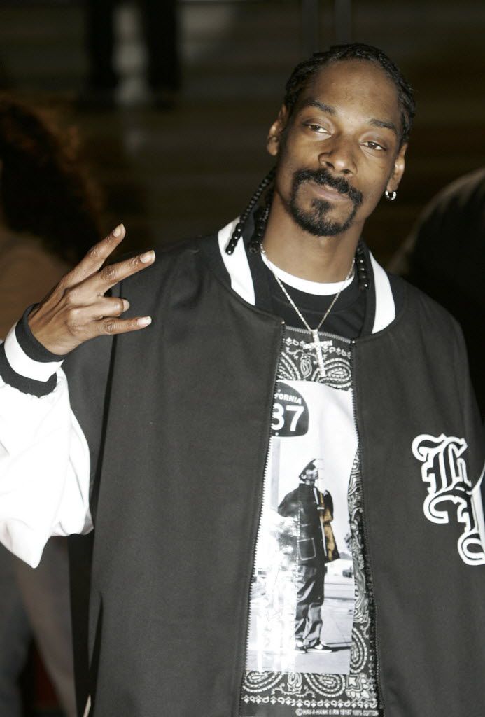 Rapper Snoop Dogg arrives at the 25th annual Brit Music Awards in London, on Feb. 9, 2005. (AP Photo/Adam Butler)