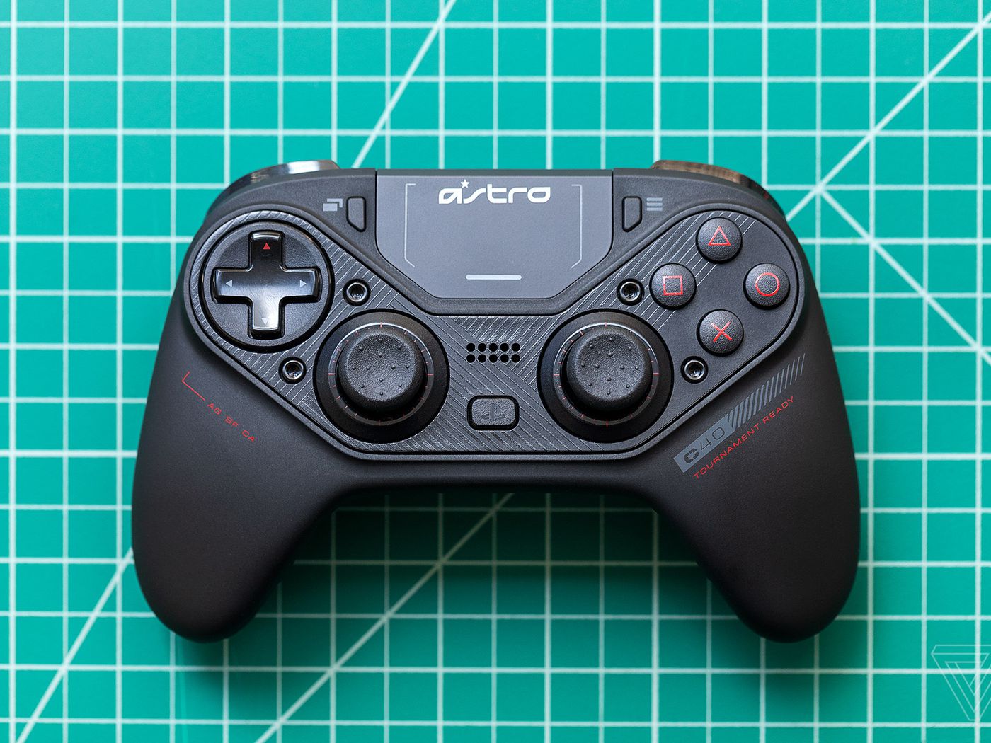Astro C40 TR review: a PS4 pro controller to rival the Xbox One