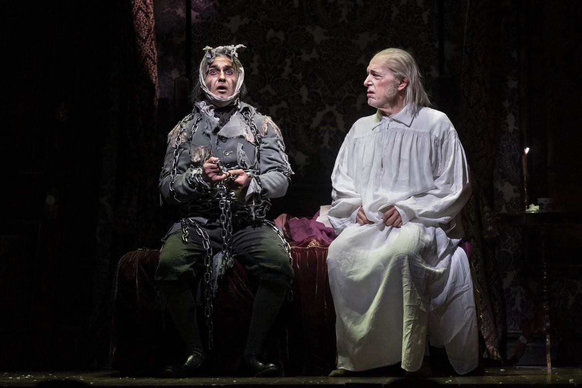 A Christmas Carol Review Goodman Theatre S Warm And Fuzzy Chestnut Chicago Sun Times
