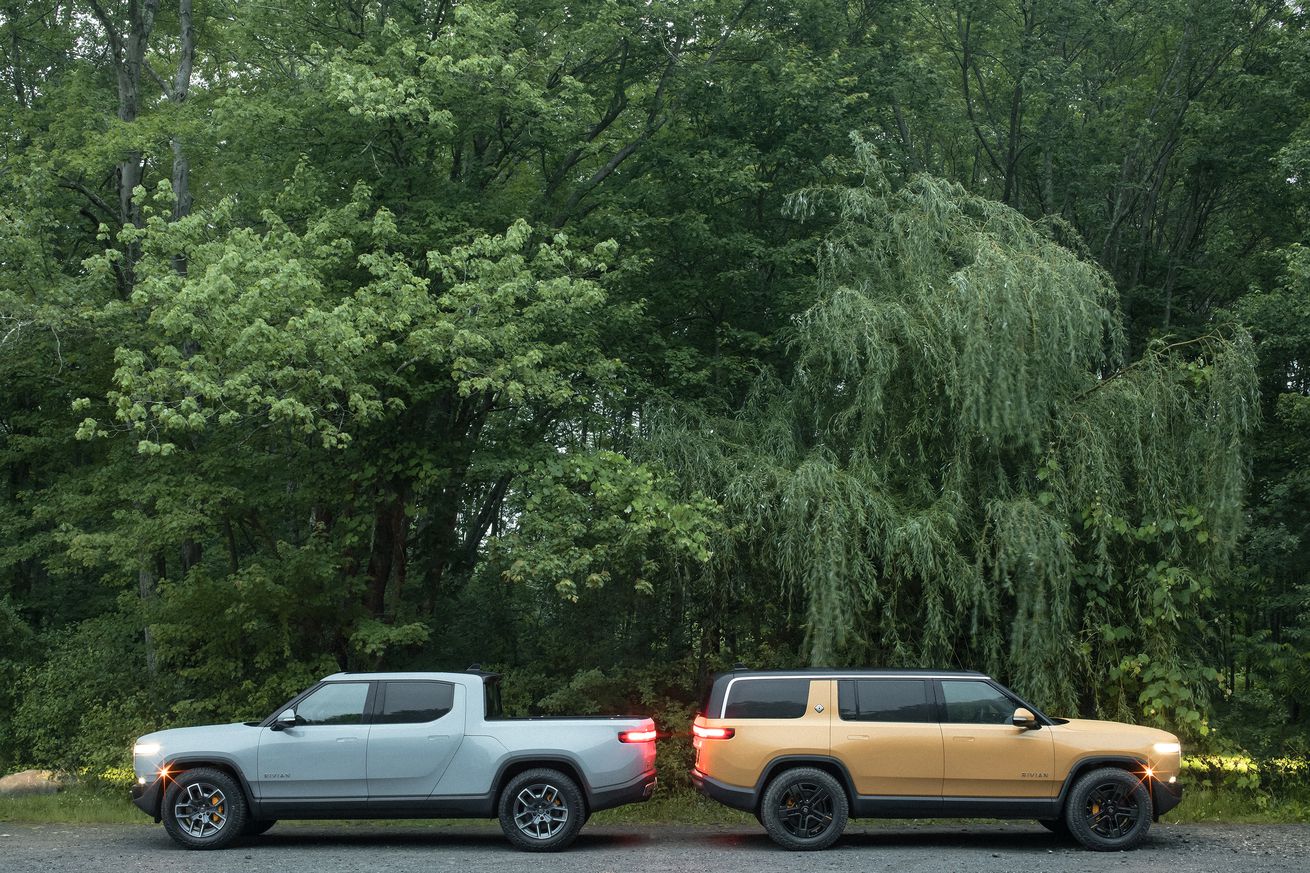 Rivian R1S and R1T next to each other